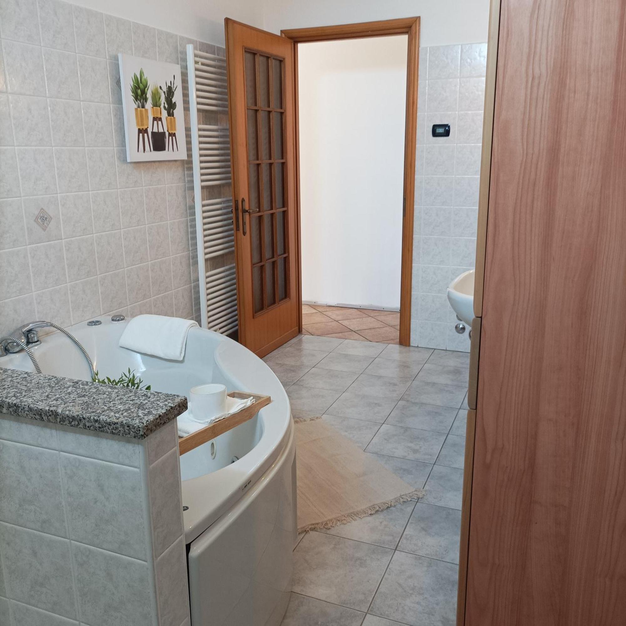 Quick Home Garden Apt Alice Castello エクステリア 写真